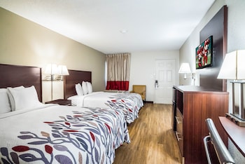 Deluxe Room, 2 Double Beds, Accessible (Smoke Free)