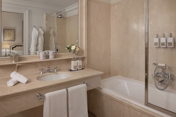 Double Room (Lungarno)