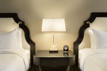 Fairmont Gallery Room, 2 Queen Beds