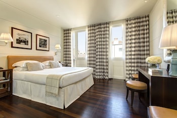 Gallery Suite