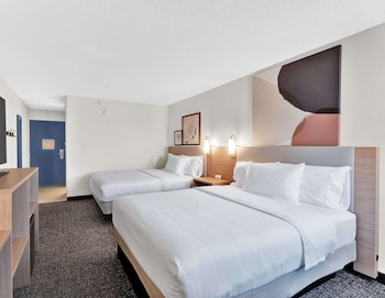 Room, 2 Queen Beds