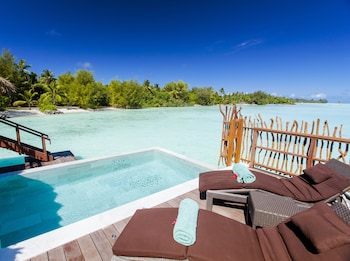Room, 1 King Bed, Beach View, Overwater (Private Pool)