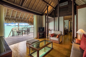 Room, Multiple Beds, Overwater (Marina View)