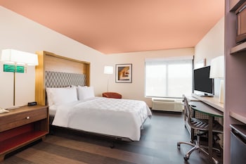 Standard Room, 1 Queen Bed, Accessible (Communications Accessible)