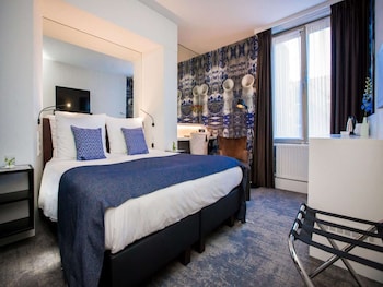 Comfort Room, 1 Queen Bed
