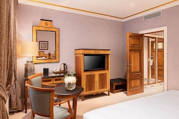 Deluxe Single Room