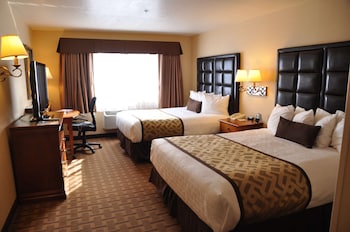 Standard Room, 2 Queen Beds, Non Smoking, Refrigerator & Microwave