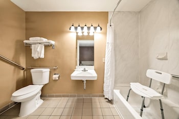 Room, 2 Queen Beds, Accessible, Non Smoking