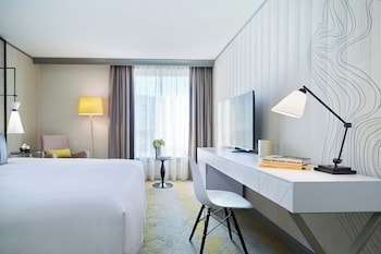 Executive Room, 1 Queen Bed