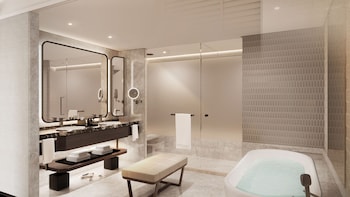 Garden Pool Suite