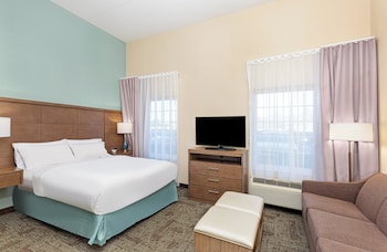 Studio Suite, Accessible (Communications)