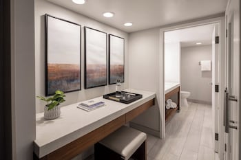 Junior Suite, 1 King Bed with Sofa bed, Balcony