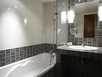 Privilege, Room, 1 Double Bed, Patio, Garden View