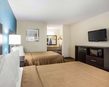 Standard Double Room, 2 Double Beds, Non Smoking