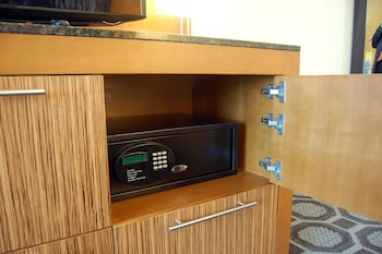 Room, 2 Double Beds, Accessible