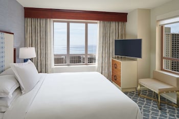 Suite, 2 Bedrooms, Ocean View (2 Kings or 1 King & 2 Doubles)