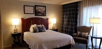 Superior Room, 1 Queen Bed