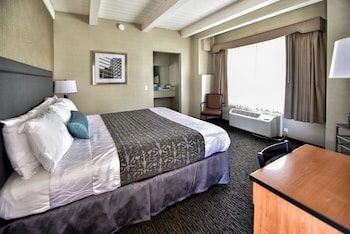 Deluxe Room, 1 King Bed Main Building - Newly Renovated