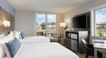 Premier Waterside 2 Bedroom Suite