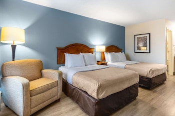 Standard Room, 2 Double Beds, Smoking