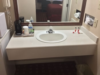 Suite, 1 King Bed, Non Smoking