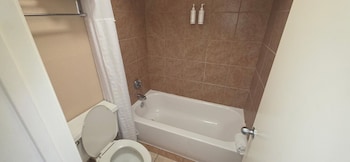 Standard Suite, 2 Queen Beds