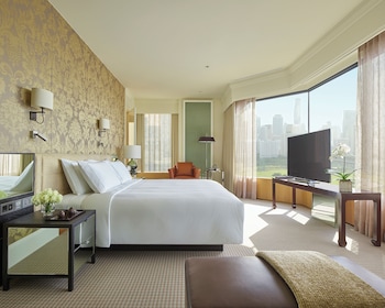 Suite (Erawan)