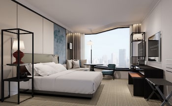 Deluxe Room, 1 King Bed, Corner