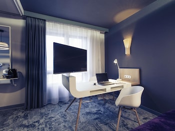 Privilege, Junior Suite, 1 King Bed with Sofa bed