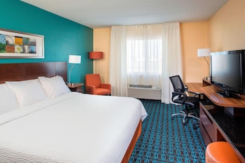 Room, 1 King Bed (Hearing Accessible)