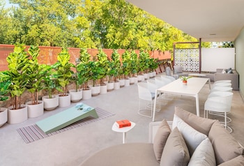 Two Bedroom Hideaway Suite King