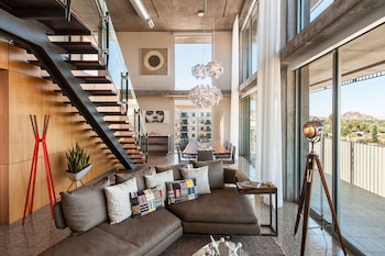 Presidential Suite (Loft)