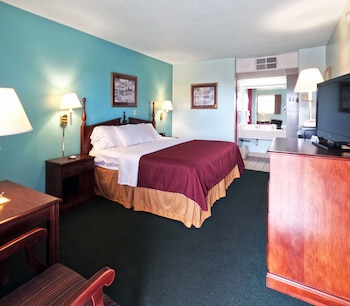 Room, 1 King Bed, Non Smoking