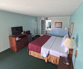 Room, 1 King Bed, Non Smoking