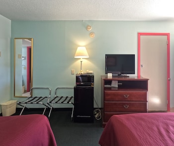 Room, 2 Queen Beds, Non Smoking