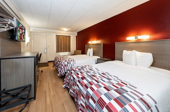 Deluxe Room, 2 Double Beds, Smoking