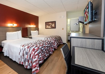 Deluxe Room, 2 Double Beds, Smoking