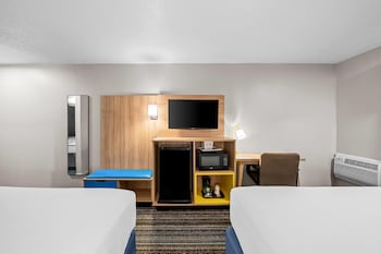 Standard Room, 2 Queen Beds