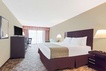 Standard Room, 1 King Bed