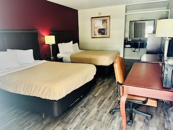 Room, 2 Queen Beds, Non Smoking