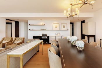 Red Level Presidential Two Bedroom Suite