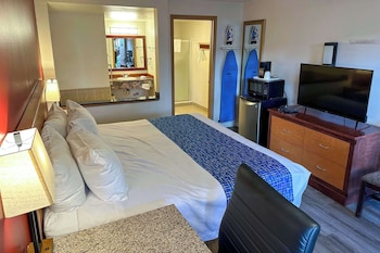 Suite, 1 King Bed, Non Smoking