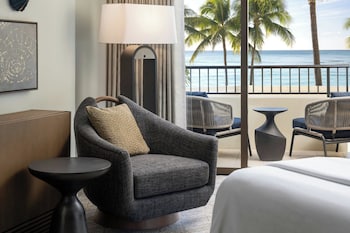 Tower Ocean View 2 Queen, Newly Renovated