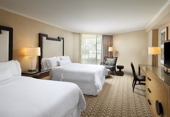 Tower Ocean View 2 Queen, Newly Renovated