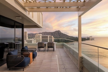 Presidential Suite, 1 Bedroom, Non Smoking, Tower (SW-M)