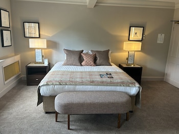 Deluxe Room, 1 Double Bed (Super Deluxe Double)