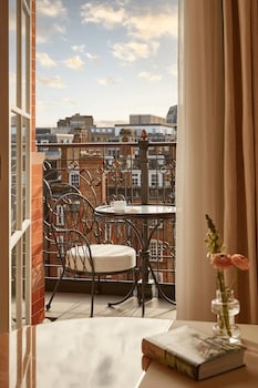 Claridge's Balcony Room