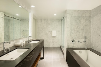 Andaz, Suite, 1 King Bed