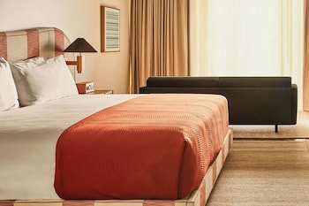 Soundside King Junior Suite