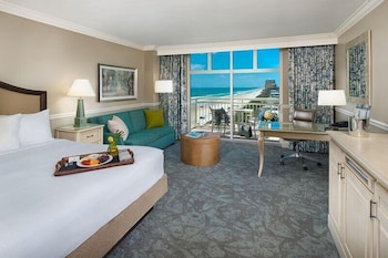 Room, 1 King Bed, Balcony (Coastal View)